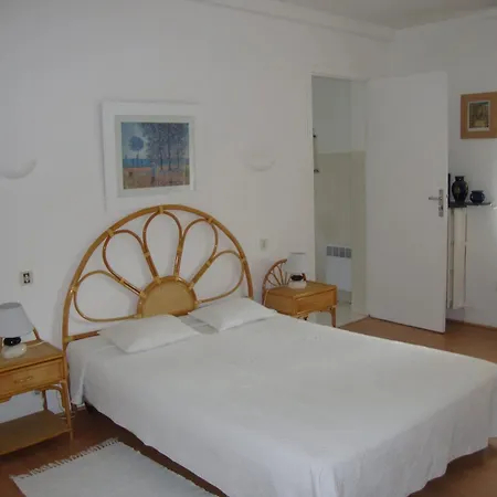 Cosy A Raphael 65 M² Jardin Prive Apartment