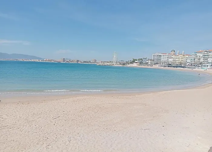 Cosy A Saint-raphael - 65 M² - Jardin Prive *