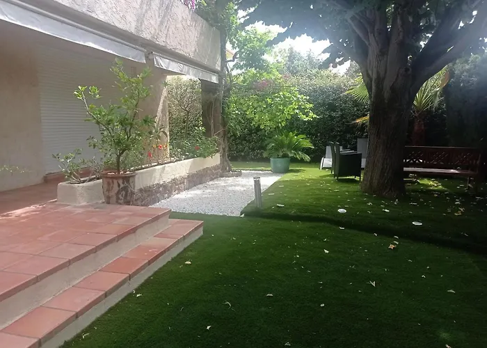 Cosy A Saint-raphael - 65 M² - Jardin Prive 公寓 *